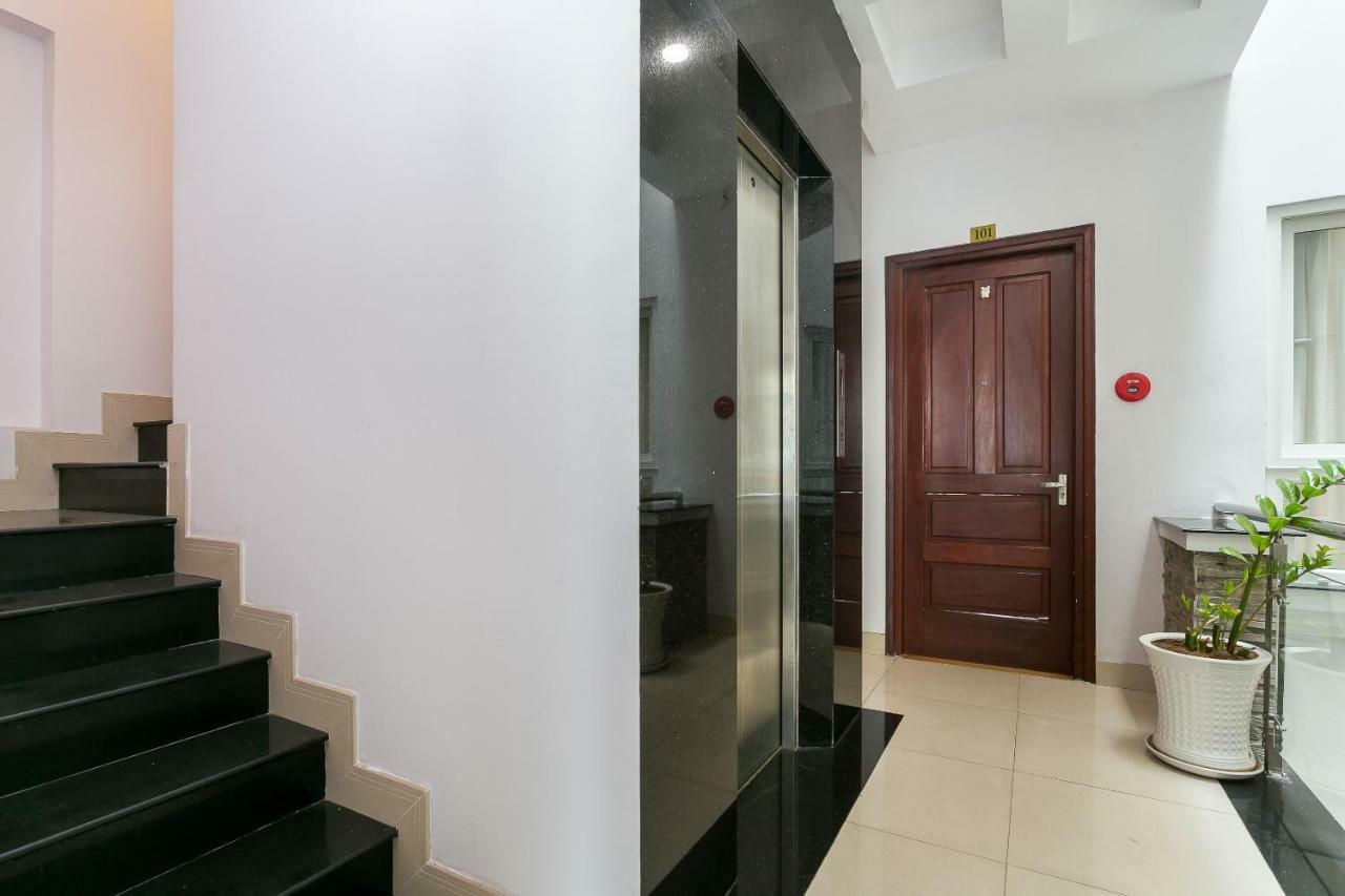 הו צ'י מין סיטי Oyo 169 New Hotel מראה חיצוני תמונה